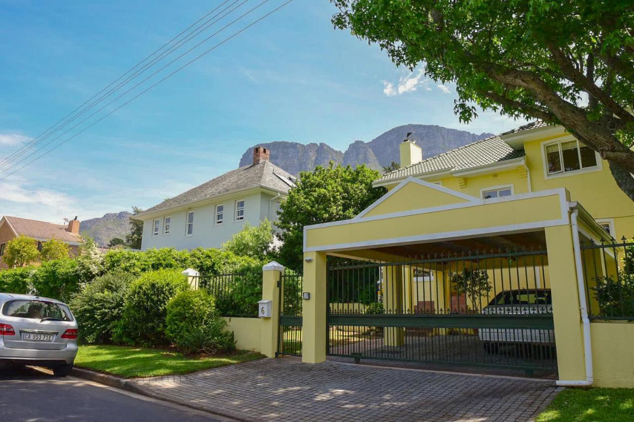 On Pinewood Guest House Cape Town Dış mekan fotoğraf