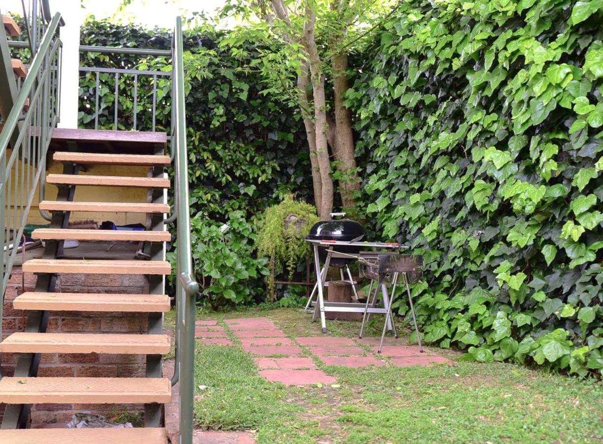 On Pinewood Guest House Cape Town Dış mekan fotoğraf