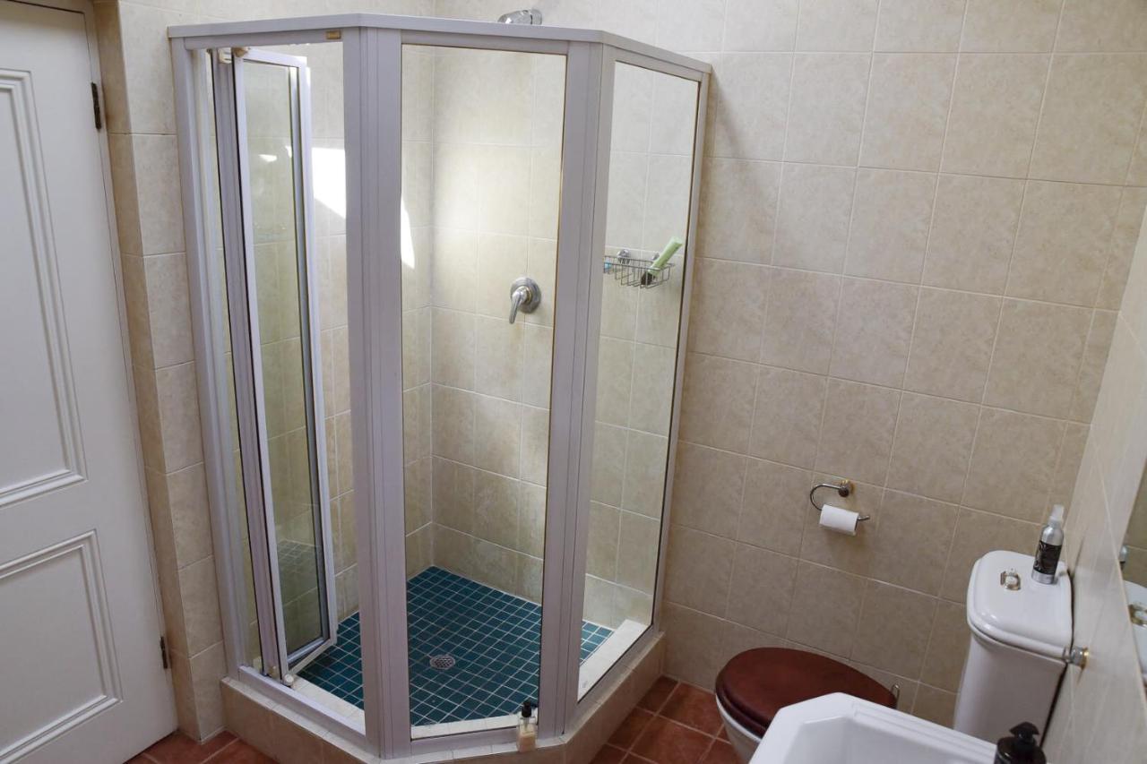 On Pinewood Guest House Cape Town Dış mekan fotoğraf
