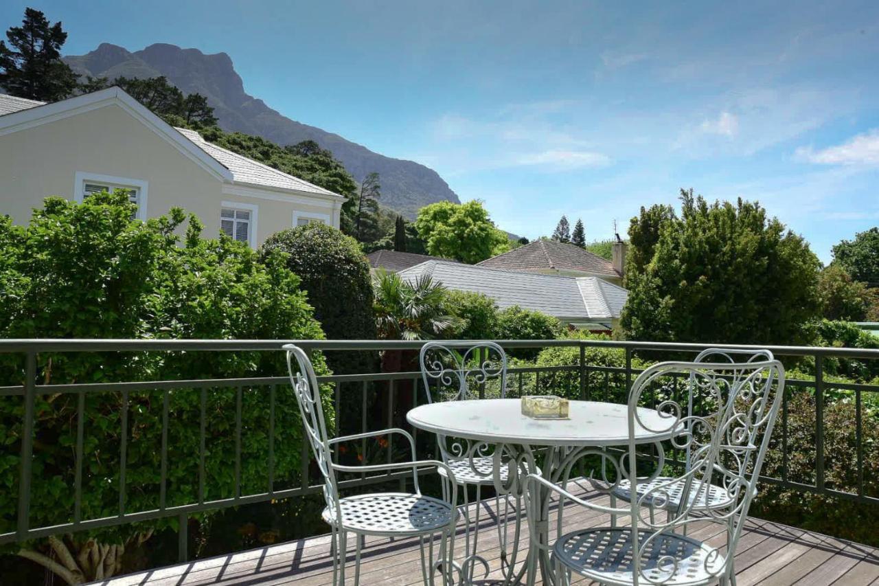 On Pinewood Guest House Cape Town Dış mekan fotoğraf
