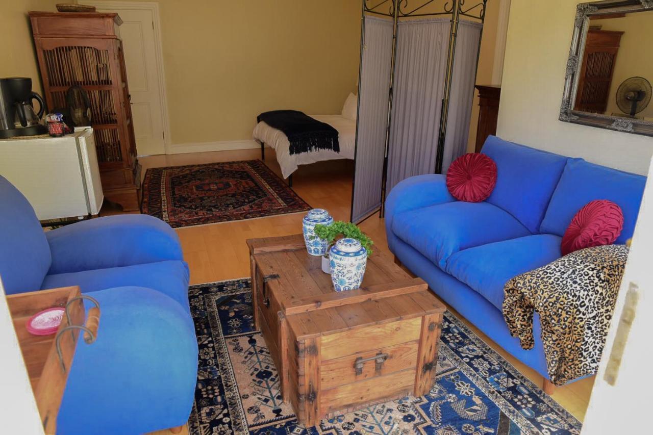 On Pinewood Guest House Cape Town Dış mekan fotoğraf